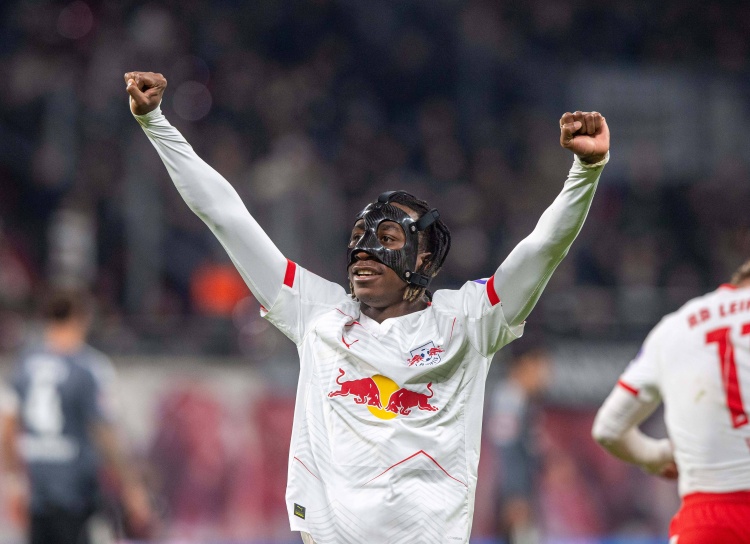 在线竞猜-法尔克：拜仁有意签年轻左边锋，将和英超多队竞争迪奥曼德和马拉